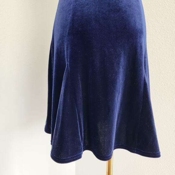 Victoria’s Secret Blue Velvet Empire Waist Skater Dress Flare Skirt XS - Picture 7 of 9